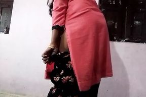 Tamil wife removes clothes