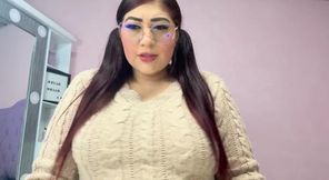 Suck my tits Joy with a very sexy white curvi