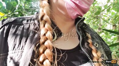 Quickie sa gubat - Risky outdoor may nakakita samin while fucking.