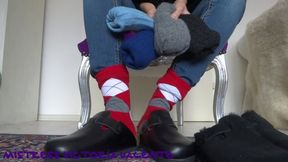 Socks and slippers show, cum on my sock foot