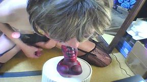 Cums While Sucking Red Dale