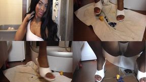 Young Mistress Crushing 77