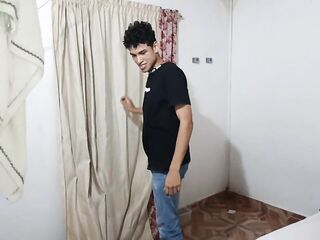 stepmom took a break from the GYM, I couldn't resist her large booty so I ended up banging her