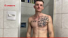 carmona e flagrado em momentos intimos no banho - video completo