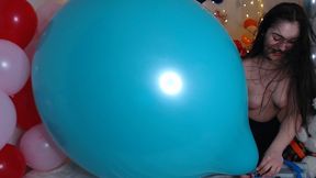 Lena Blow Pops 36-inch with Machine Help HD WMV (1920x1080)