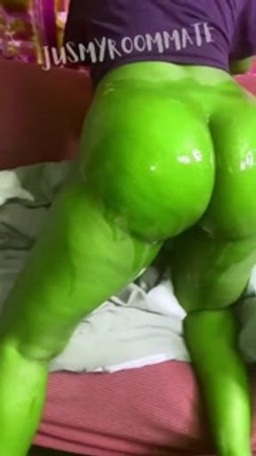 She Hulk Oiled Up Twerking and Assjob