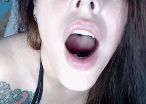 Latina Orgasm: Big Cumshot in My Mouth - Part 2