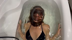 Wet hair covers the face and sticks to the face (custom video)