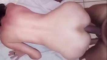 Meteu no c&uacute_ com cacha&ccedil_a pra arder