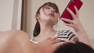 My Sister Is Breastfeeding And Handjob At Same Time At Parents House Live Action