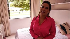 I'_m a believer and a virgin, my fianc&eacute_ has never fucked me, so I decided to give my ass to my friend'_s brother from church, because I found out he'_s a porn actor. Luna Oliveira e Vagninho