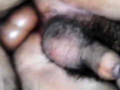 se vienen adentro de mi culo