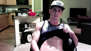 Twink Jerks Off on Webcam in His Apartment