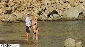 Kendra Sunderland Passionate Sex On A Beach