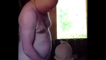 Abspritzen nach dem Doggy Fick