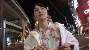 超ネガティブ思考な居酒屋店員みなみちゃんはガチ全身性感帯敏感体質&amp_最強変態女子だった！「気持ち良すぎもう許して～」許すわけもなく、可愛い声が震えるわ、びちゃびちゃパイパンマン潮吹くわ、突かれてガクガク痙攣止まらないわで、口ま○こに精子注入してやった！