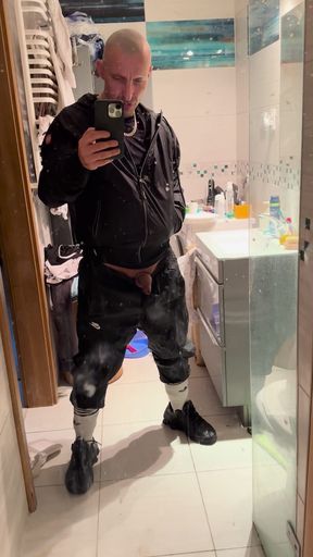 Pissing Scally