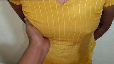 Indian hot desi maid pussy Fucking with room owner clear Hindi audio