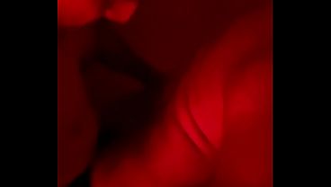 COROA COM 23CM DE PICA DE ARROMBOU NO BANHEIRO DA BALADA