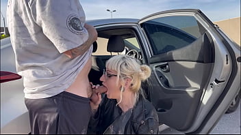 Alt Slut Catches Me And Gets Fucked