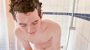 I Shower In Front Of You And Wash My Beautiful Body With No Mask - 4k