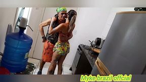 bea cherry foi na minha casa me fazer uma visita e rolou sexo na visita com sexo anal.
