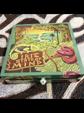 Suzy Wylde Is a Creator That Creates Art & Usable Items