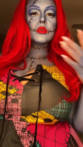 Sally Suck & Pose for the Camera Video! 👅