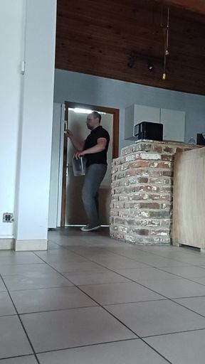 Pump, huge cumshot and streaptease in reverse
