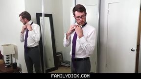 FamilyDick - Bearded stepDaddy Barebacks Cute Guy