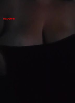 Goth chick cheats on her chubby boyfriend with a titty-drop enthusiast