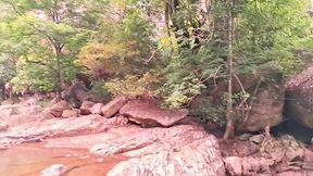 දොල ලගදි හොරෙන් හමහමුවෙලා lovely sexy couple outdoor sex .............ෆට්ට කැල්ල ................... - Lovely Sri Lankan Couple's Secret Outdoor Encounter with Vilashini