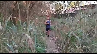 Gabriel Paxxeco feat Guilherme gaúcho - Foi correr no parque