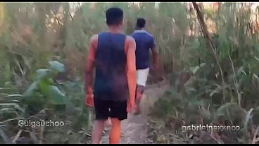 Gabriel Paxxeco feat Guilherme gaúcho - Foi correr no parque