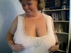 Mature Nancy playing with her boobs on webcam