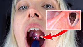 Tiny dentist examines Freya's guts [MOUTH FETISH]