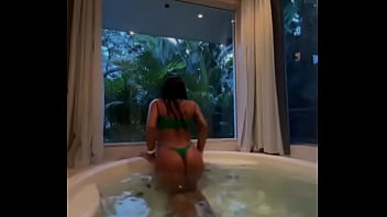 Qual a sua posi&ccedil_&atilde_o favorita? A minha &eacute_ de quatro