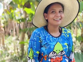 Blameless peasant woman is banged in swap for some chickens 12 min 1080p