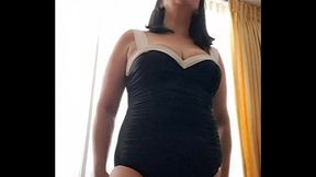Milf Change clothes