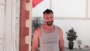 ”Asian babe Jade Kush gets her trimmed snatch rammed”