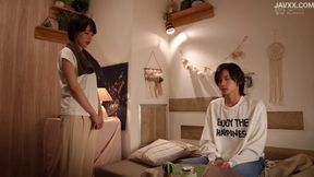 Kanna Misaki shares the bed tonight