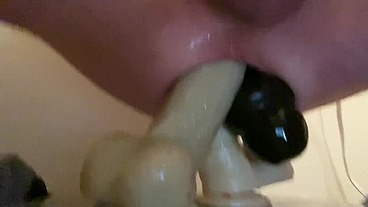 Dildo triple penetration