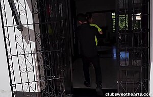 Adultprime-lola canales latina chick vs the waiter