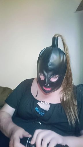 Stephanie-Nicole tries her hands as a sex toy reviewer