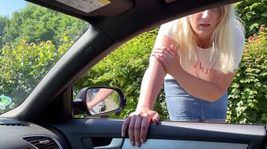 Chubby blonde Julia Winter lets a stranger take her in the forest right after the car