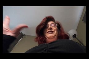 Troublesome Employee - Giantess Custom