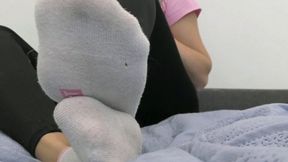 Itch dirty feet MP4 FULL HD 1080p
