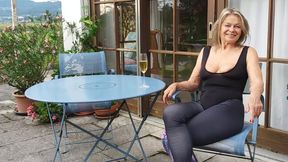 Martina outside in leggins