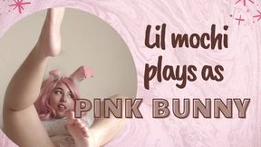 Lil Mochi plays with herself with a glass carrot