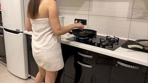 Stepdad spies stepdaughter in one towel post-shower